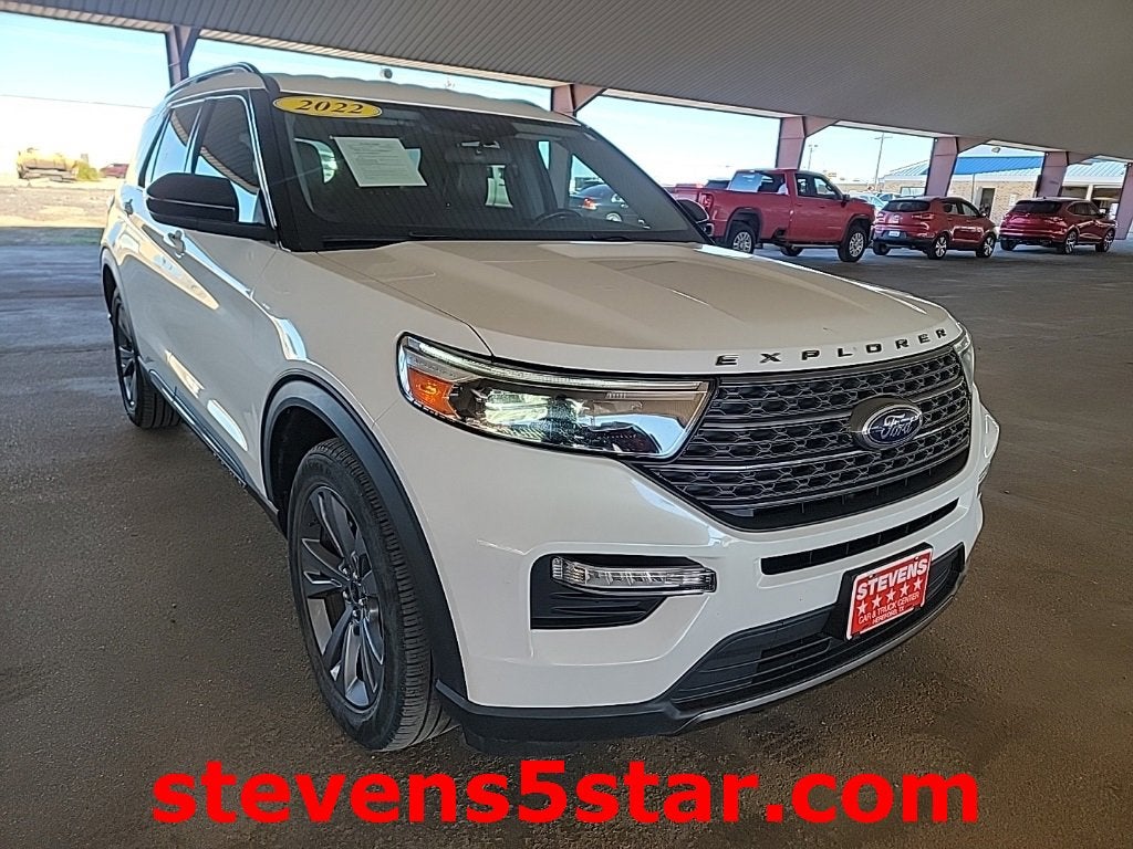 2022 Ford Explorer XLT