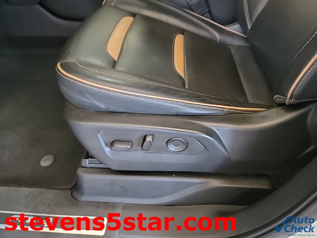 2021 GMC Yukon XL AT4