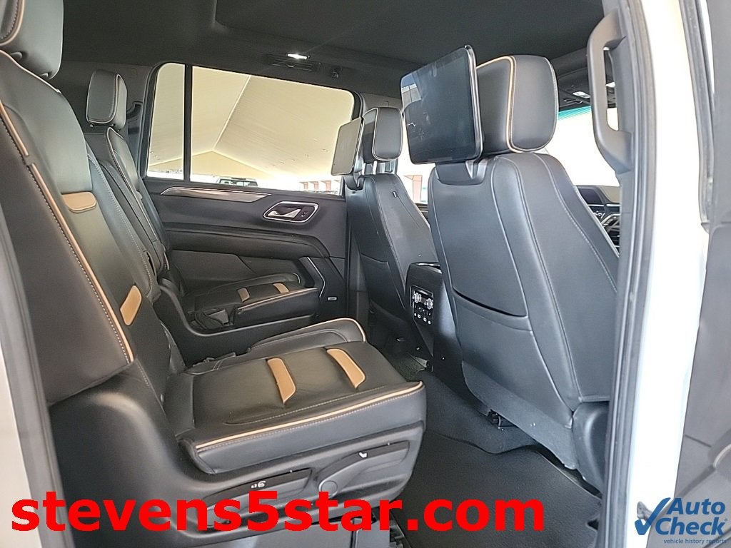 2021 GMC Yukon XL AT4