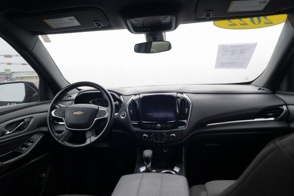 2022 Chevrolet Traverse LT Cloth