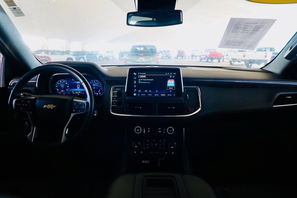 2023 Chevrolet Suburban LT