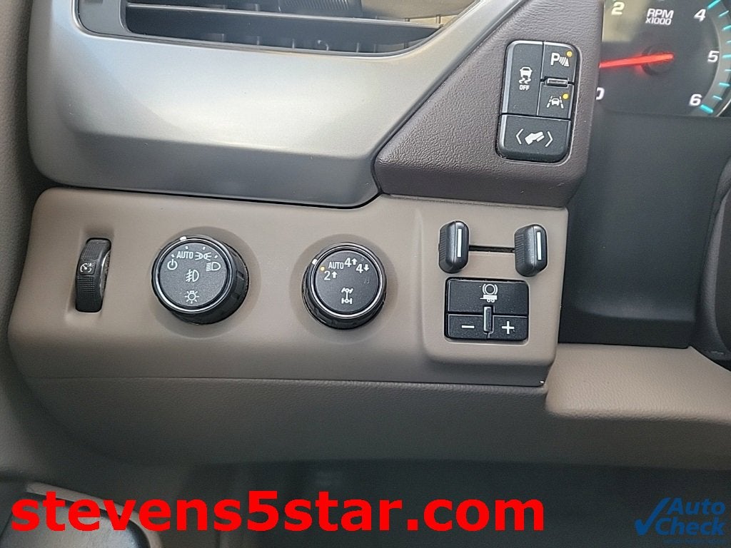 2020 Chevrolet Suburban LT