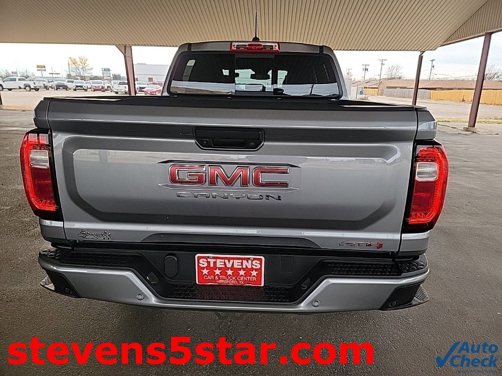 2024 GMC Canyon AT4