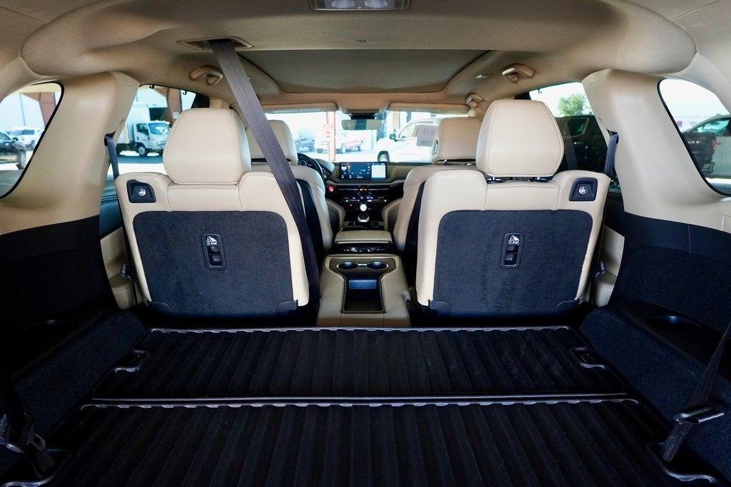 2023 Acura MDX w/Technology Package