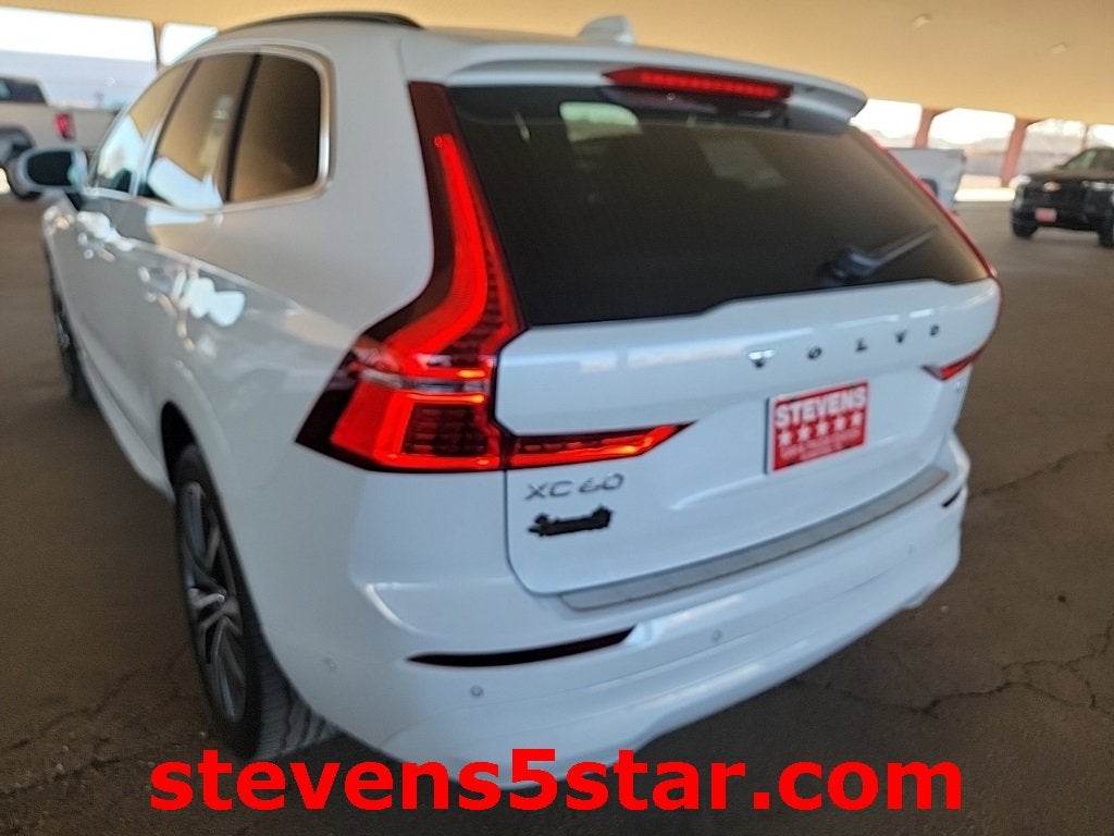 2022 Volvo XC60 Momentum