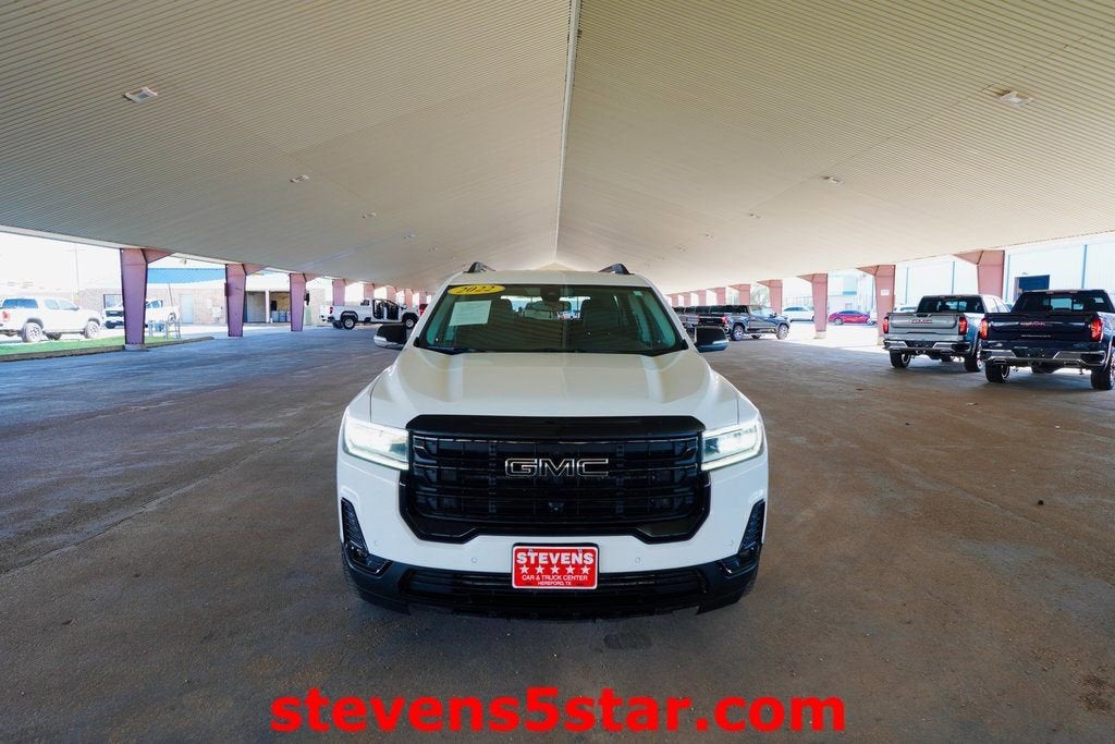 2022 GMC Acadia SLT