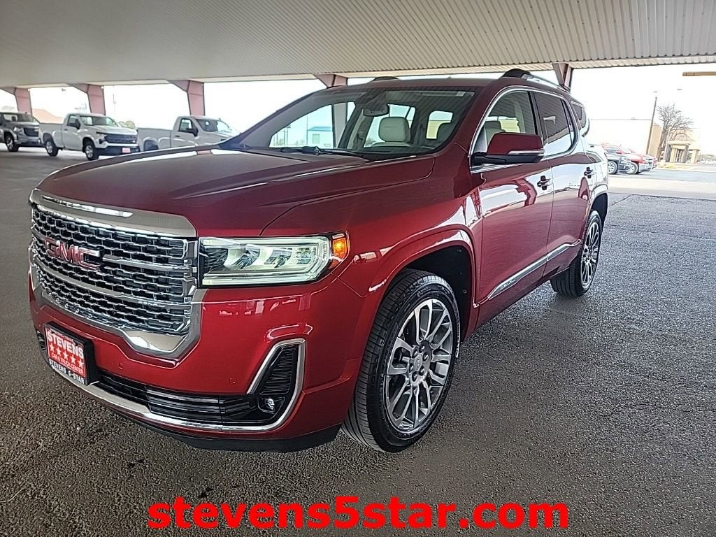 2023 GMC Acadia Denali