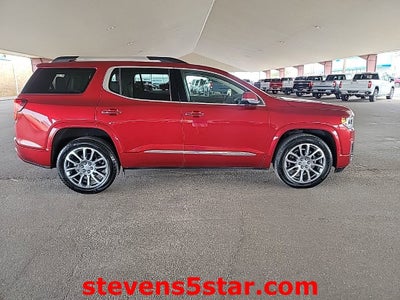 2023 GMC Acadia Denali
