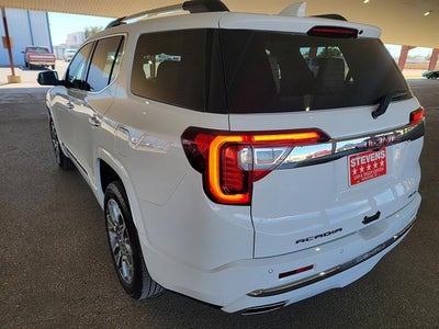 2023 GMC Acadia Denali