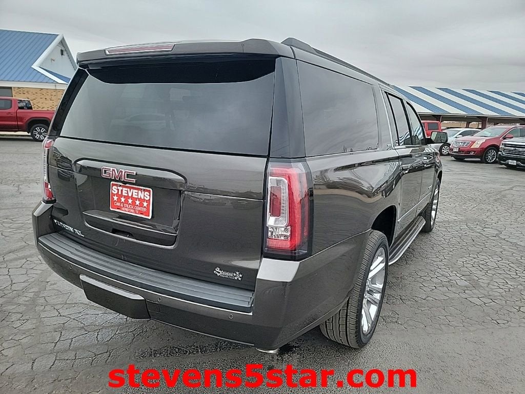2020 GMC Yukon XL SLT