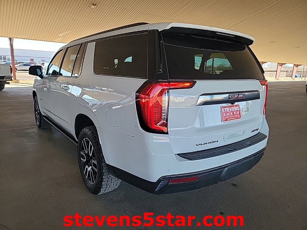 2021 GMC Yukon XL AT4