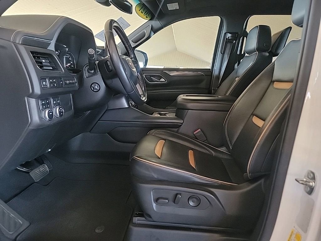 2021 GMC Yukon XL AT4