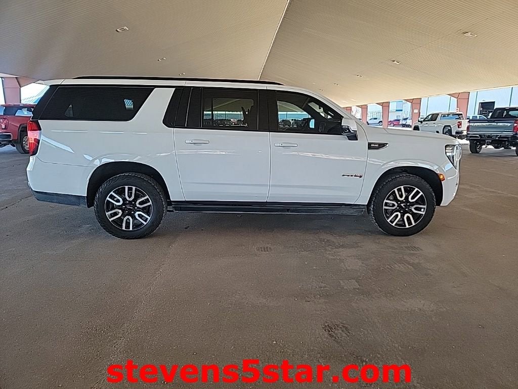 2021 GMC Yukon XL AT4