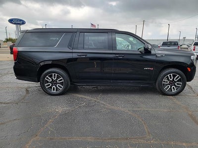 2024 GMC Yukon XL AT4