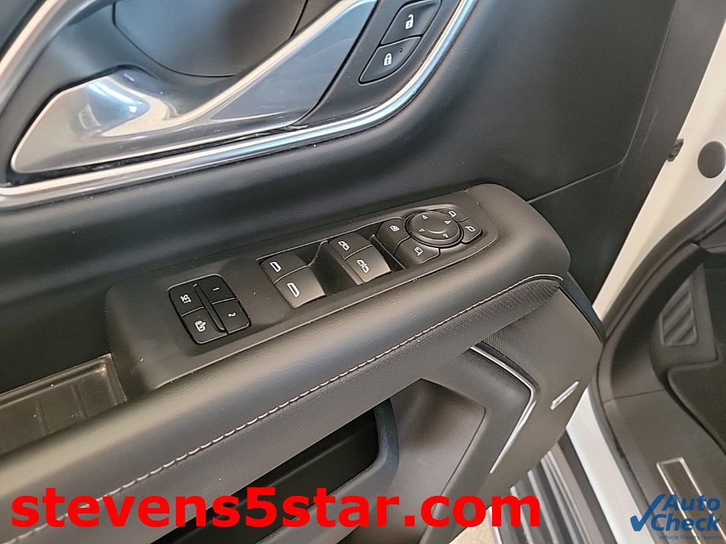 2023 GMC Yukon XL AT4