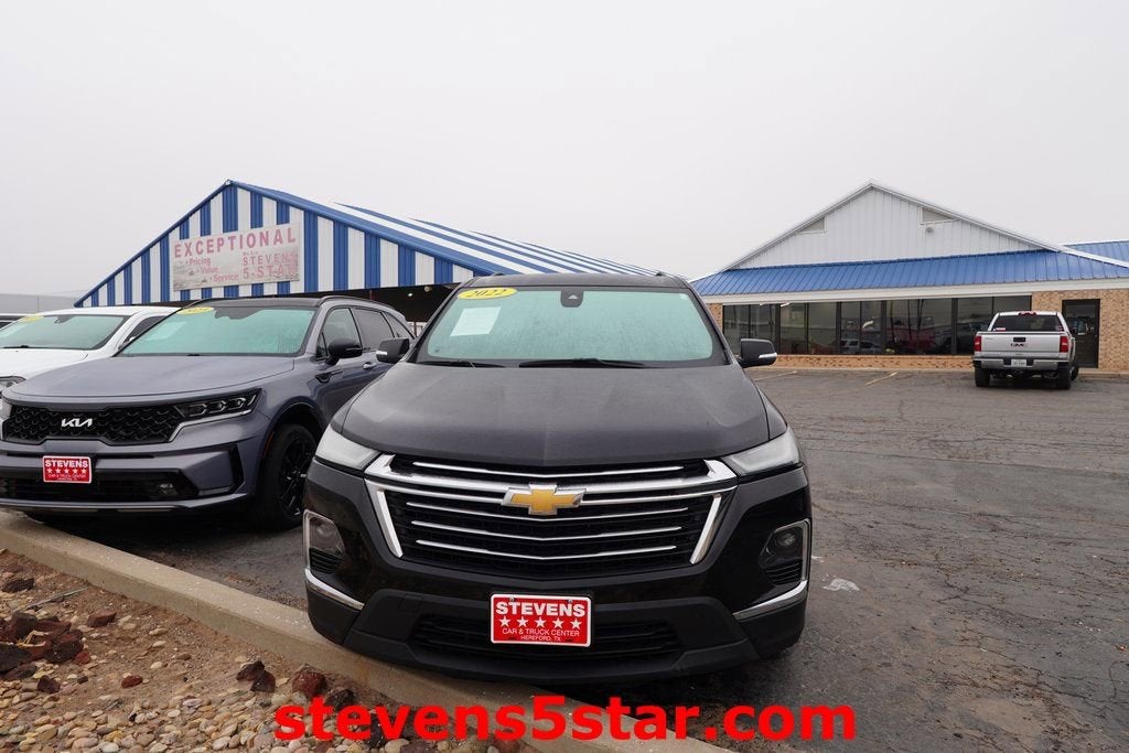 Used 2022 Chevrolet Traverse 1LT with VIN 1GNERGKW3NJ168892 for sale in Hereford, TX