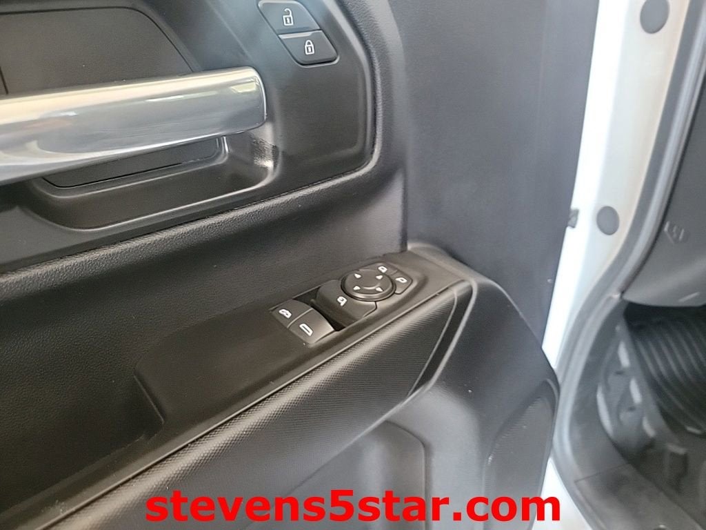 2025 GMC Sierra 3500 HD Pro