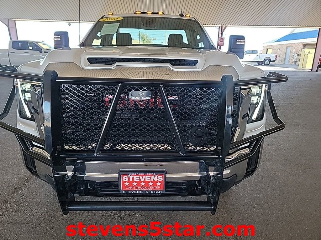 2025 GMC Sierra 3500 HD Pro