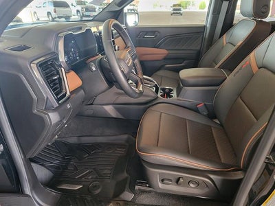 2025 GMC Canyon AT4