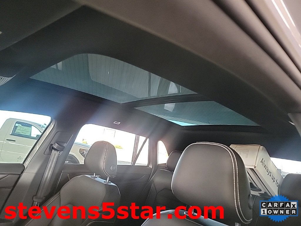 2024 Volkswagen Atlas Cross Sport 2.0T SEL R-Line