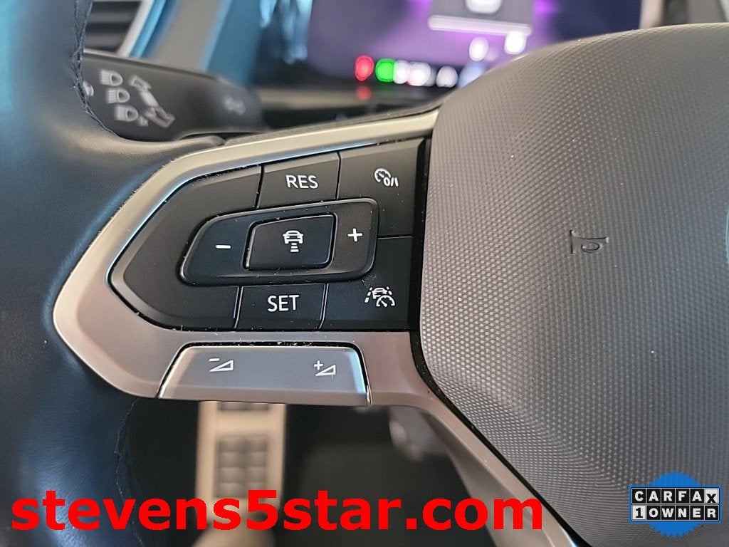 2024 Volkswagen Atlas Cross Sport 2.0T SEL R-Line