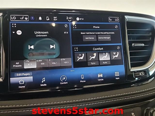 2023 Chrysler Pacifica Hybrid Touring L
